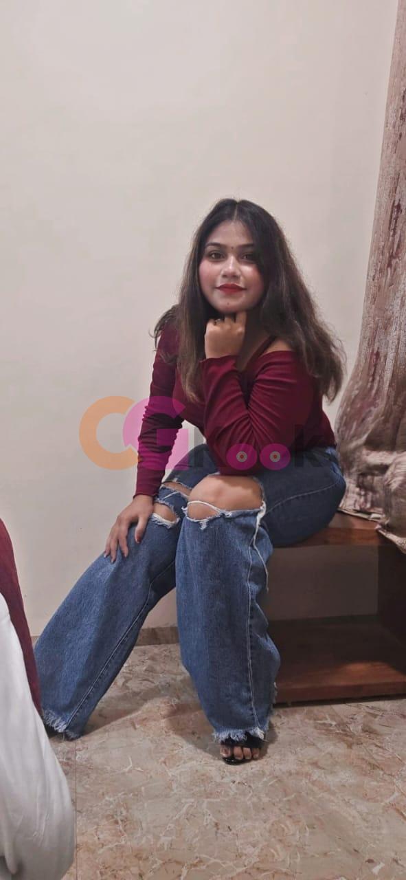 Most attractive and young call girls service provide 